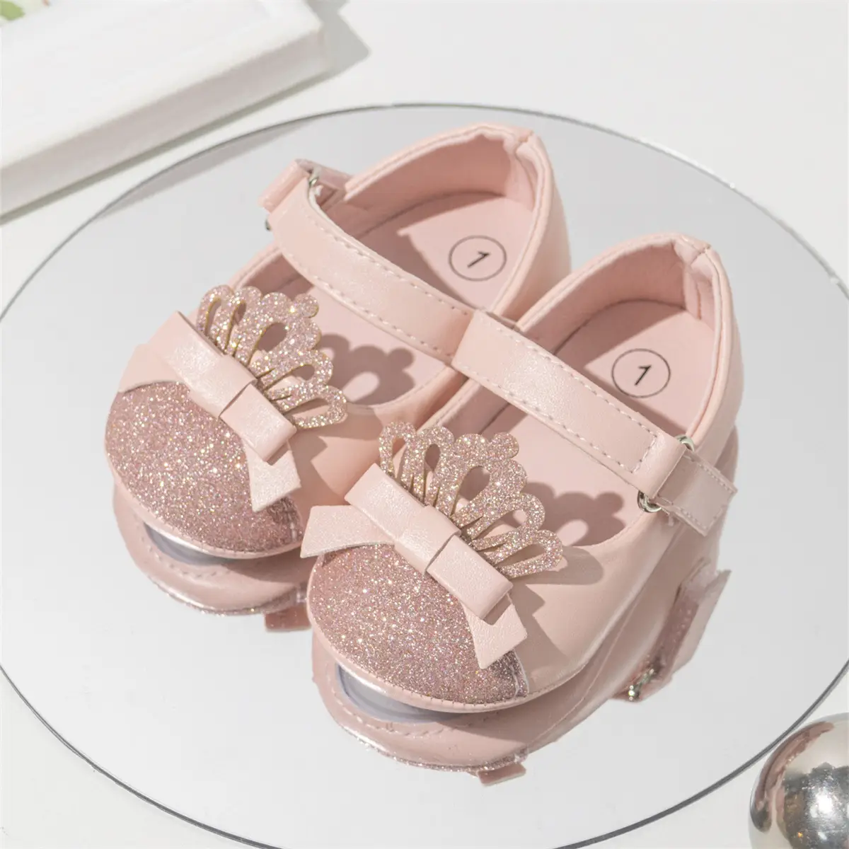 Cross-Border Baby Shoes with Sequins & Soft Sole — feature 6
