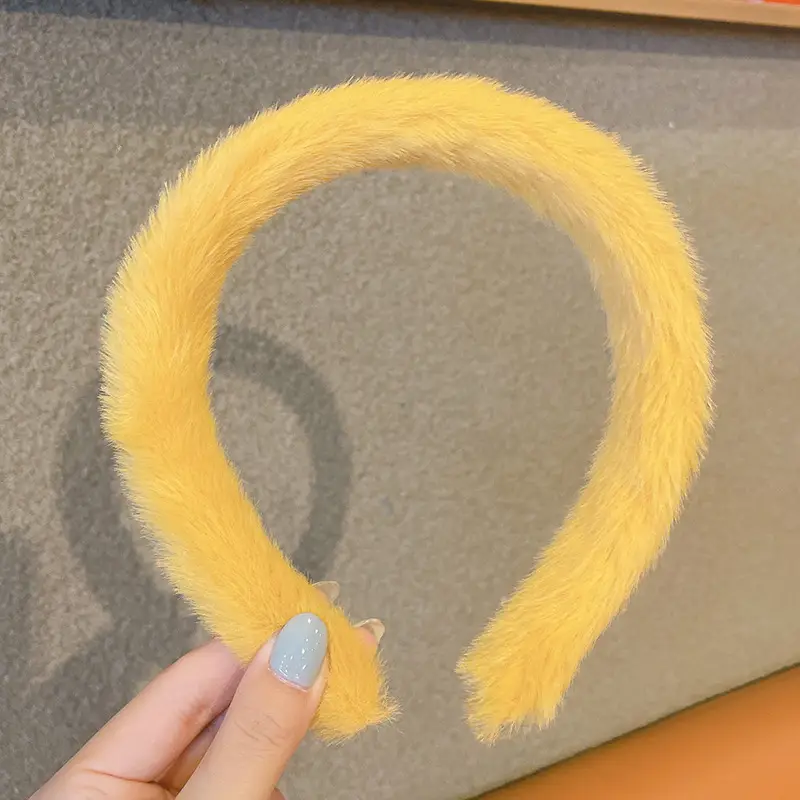 Plush Hairpin Headband for Women Sweet Autumn Winter - Image 2