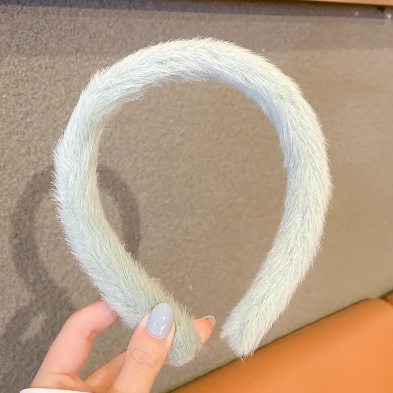 Plush Hairpin Headband for Women Sweet Autumn Winter - Image 3