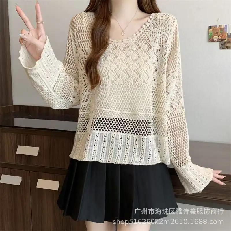 Sweet Age Reducing Crochet V-Neck Sunscreen Coat Women - Image 32