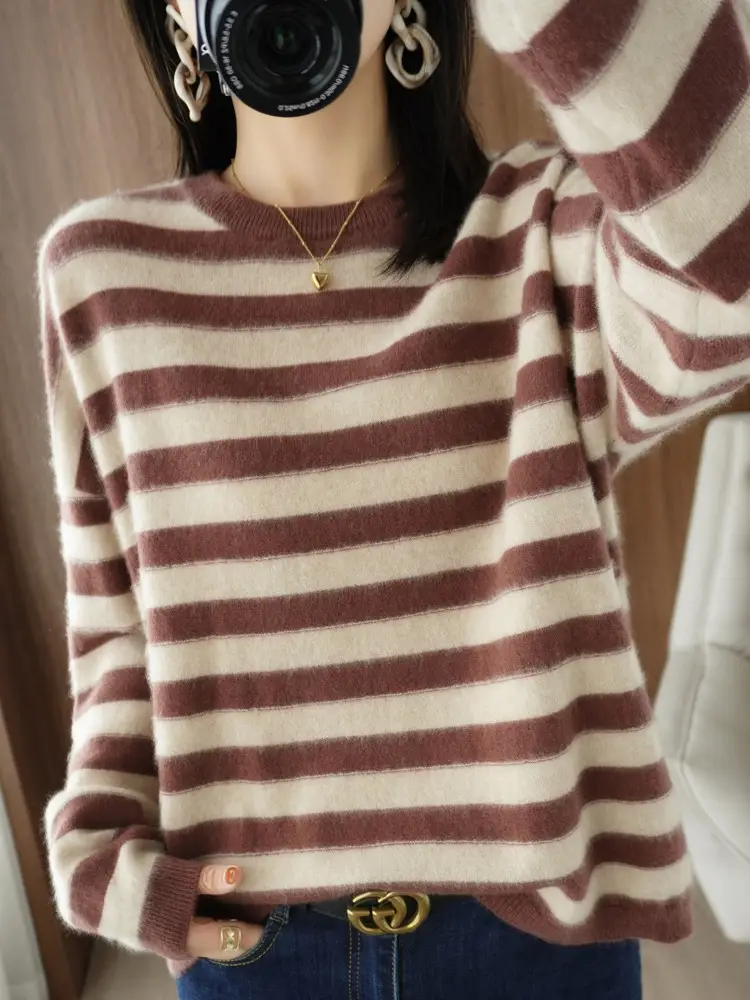 Women's Black White Striped Knitted Sweater Large - Image 3