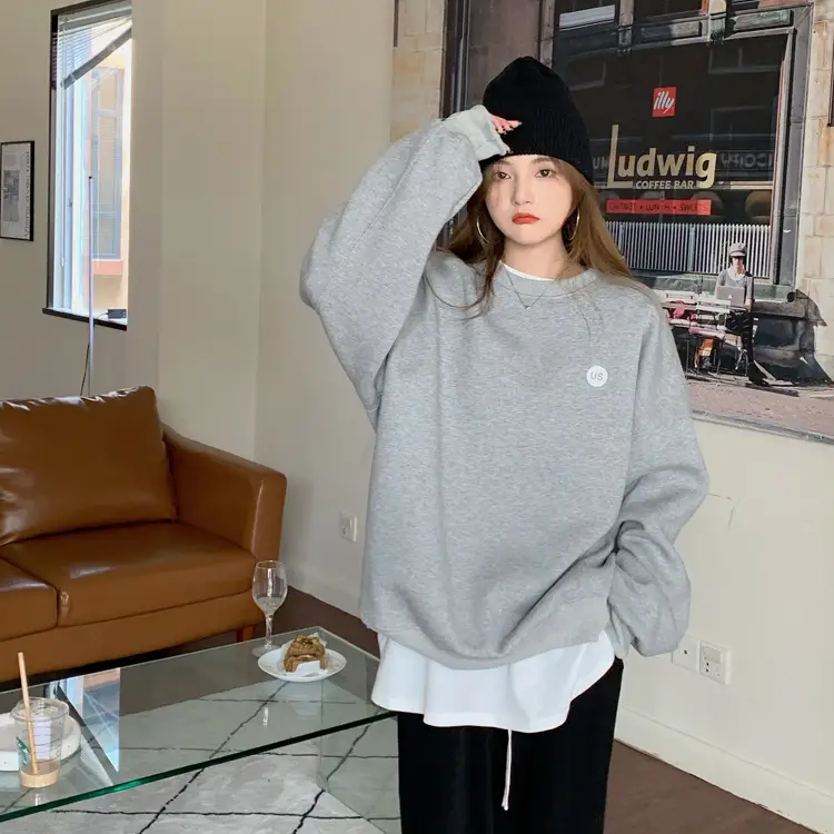 2023 Women's Loose Round Neck Missing Sweatshirt Set — feature 23