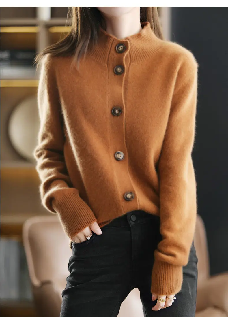 Vintage Collar Cashmere Cardigan Women Large — feature 4