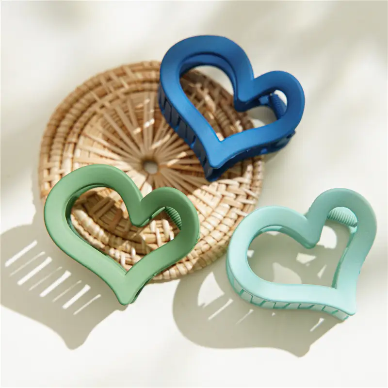 Green Heart Hairpin for Women's Hair Clips - Image 7