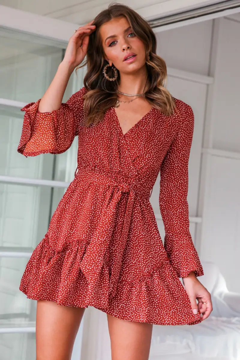 Women's Red Floral High Waist V-Neck Dress - Image 3
