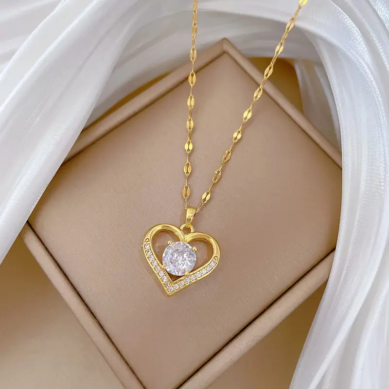 Golden Heart Tempered Steel Necklace for Women β feature 7