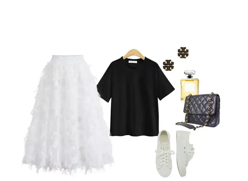 Black A-Line Tulle Skirt with Elastic Waist — feature 4