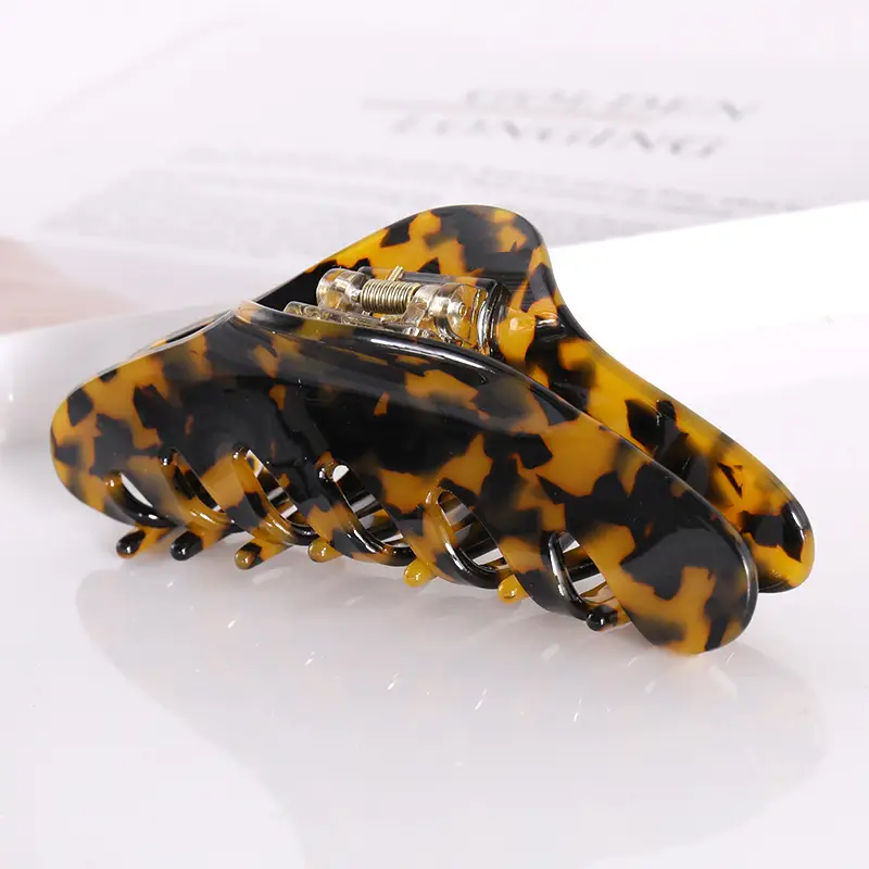Leopard Print Acrylic Hair Claw for Women - Image 4