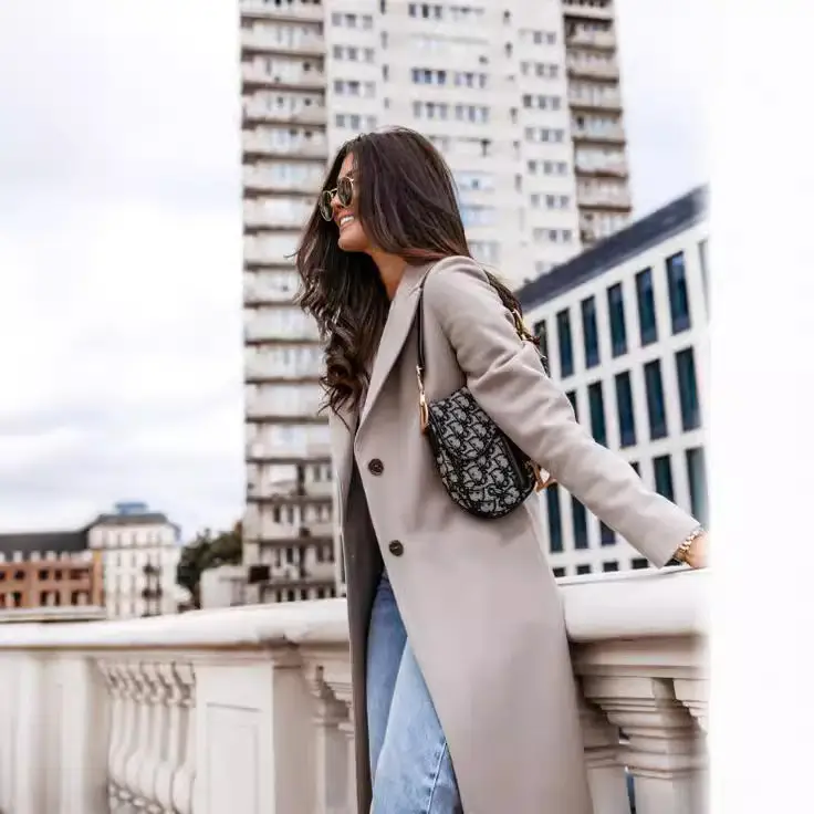 Women's Black Long Sleeve Tweed Coat Suit with Collar - Image 4