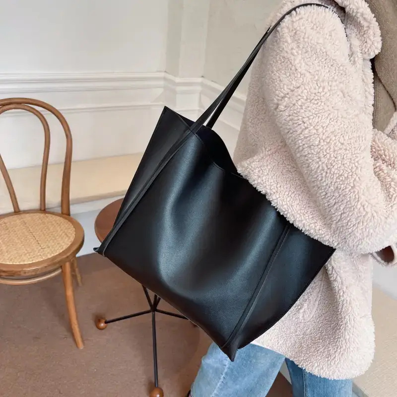 2021 New Winter White Large Shoulder Bag Women - Image 7