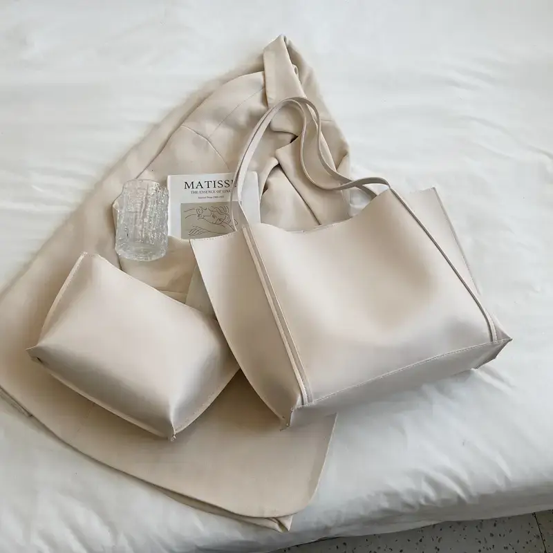 2021 New Winter White Large Shoulder Bag Women - Image 4