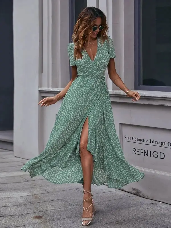 Green Floral V-Neck Cardigan Dress Large Swing Holiday Wear — feature 6