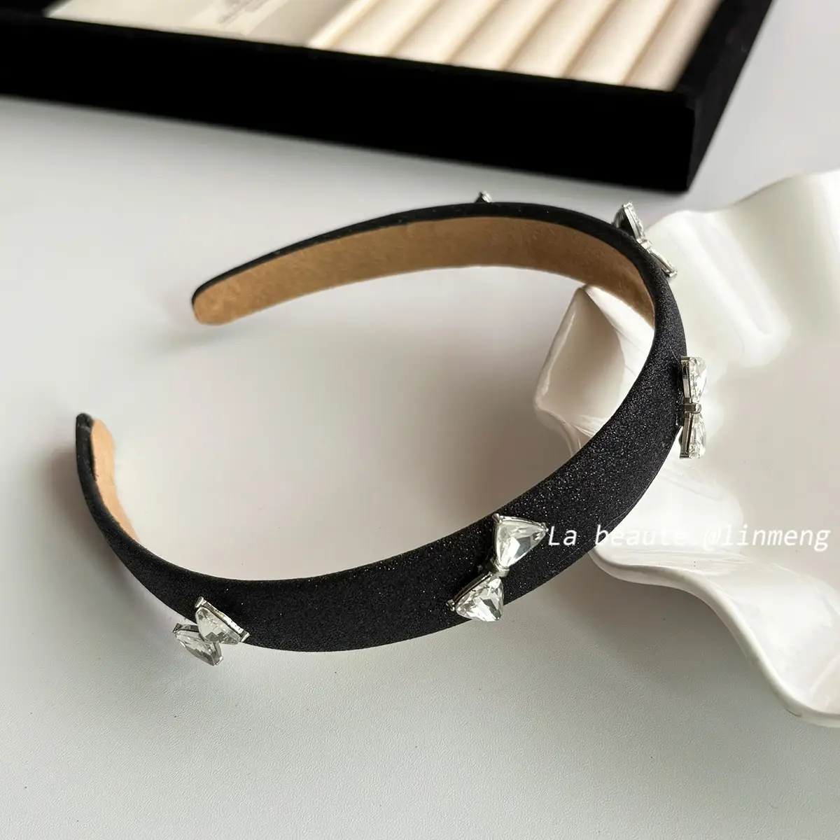 Black High-Cranial Hairband for Women - Image 109