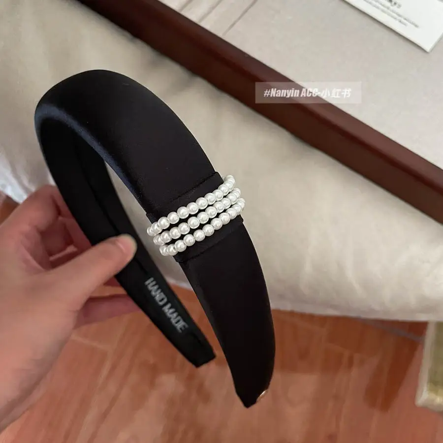 Black High-Cranial Hairband for Women - Image 4