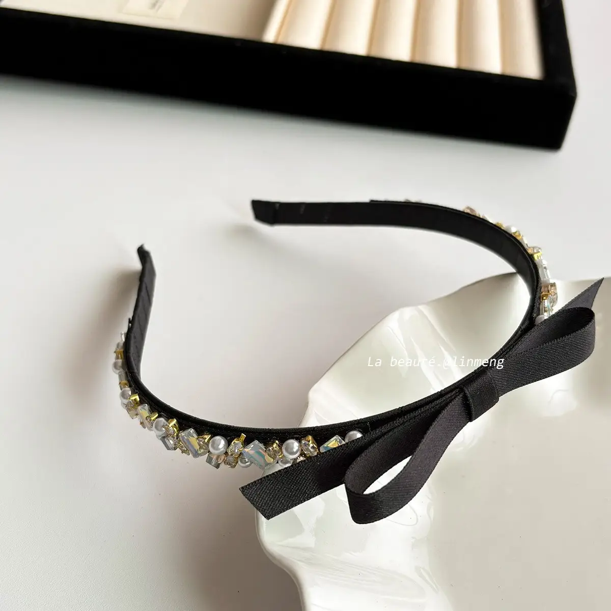 Black High-Cranial Hairband for Women - Image 96