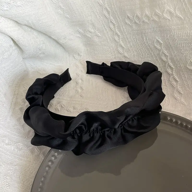 Black High-Cranial Hairband for Women - Image 3