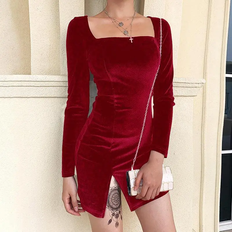 Black Velvet U-Neck Dress with Long Sleeves - Image 4