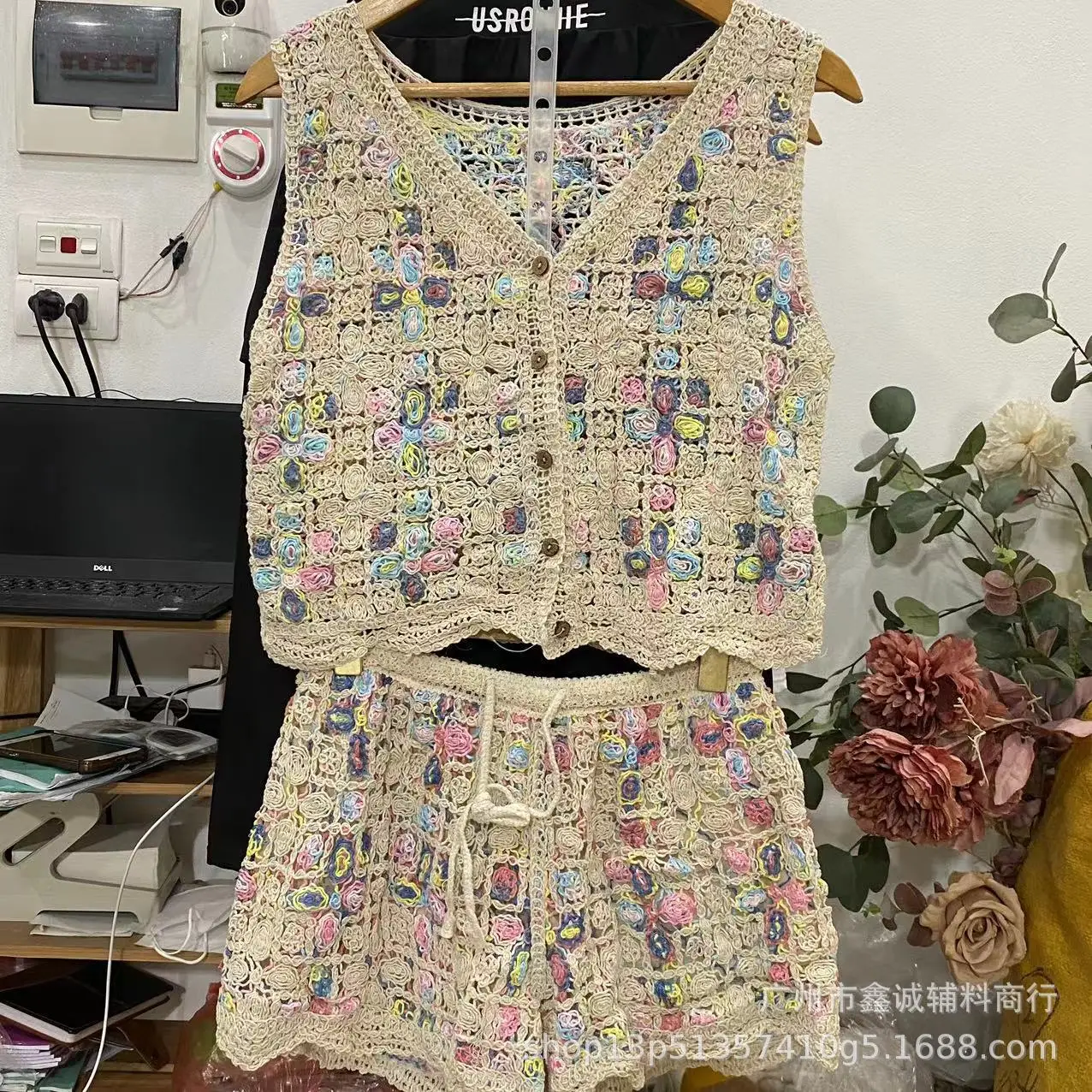 New Retro Women's Lace Shorts Set with Hat - Image 10