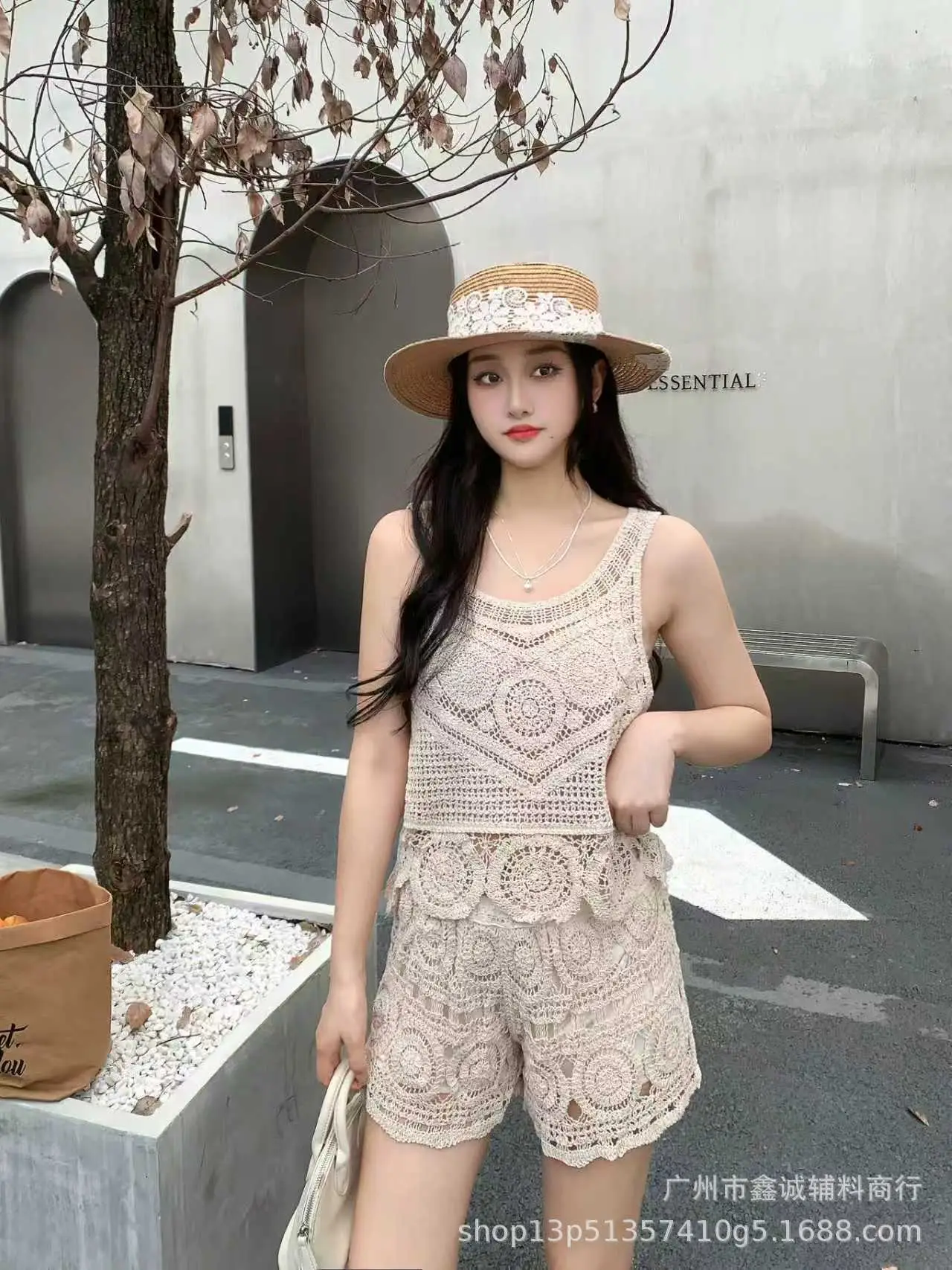 New Retro Women's Lace Shorts Set with Hat - Image 14