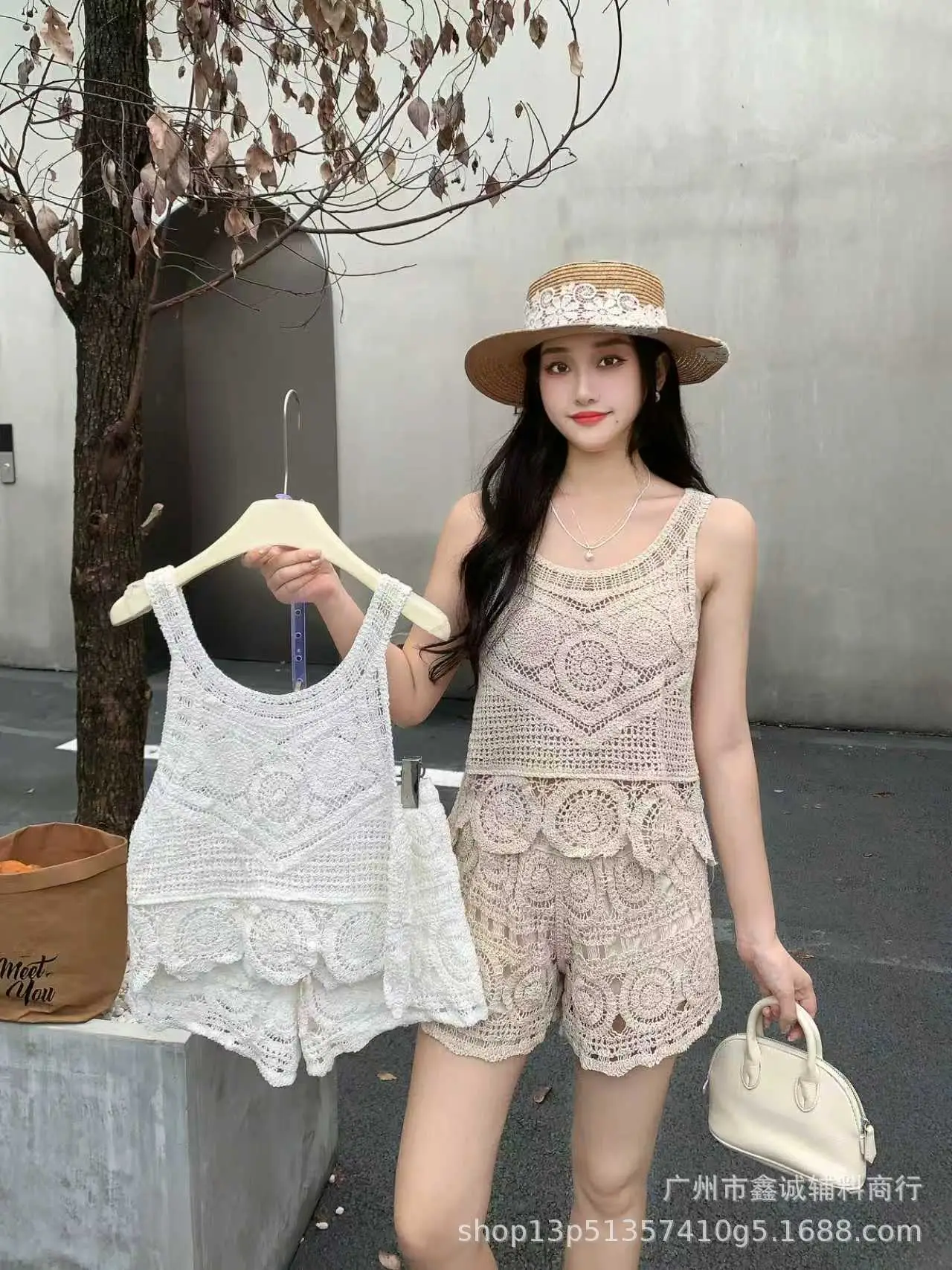 New Retro Women's Lace Shorts Set with Hat - Image 15