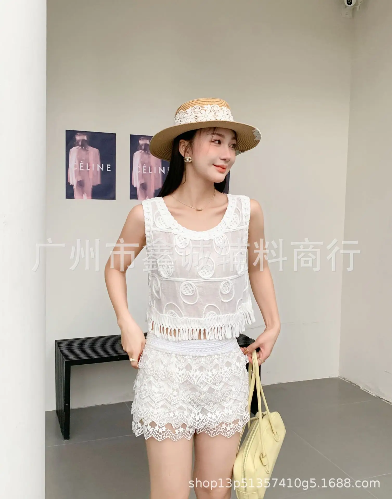 New Retro Women's Lace Shorts Set with Hat - Image 20
