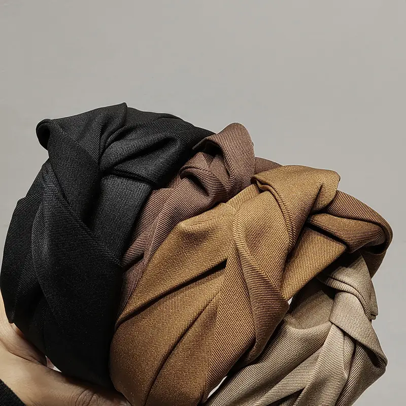 Black French Style Wide Brim Headband with Twisted Design - Image 6
