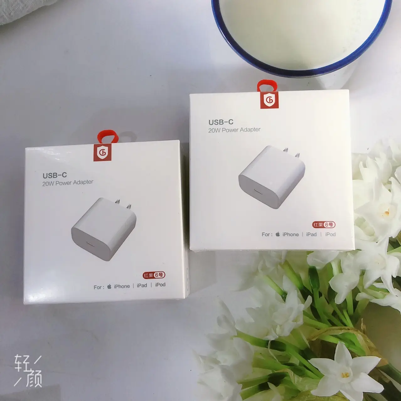 Hongguo No.6 20W PD Charging Head for Pingguo Mobile Phone — feature 1