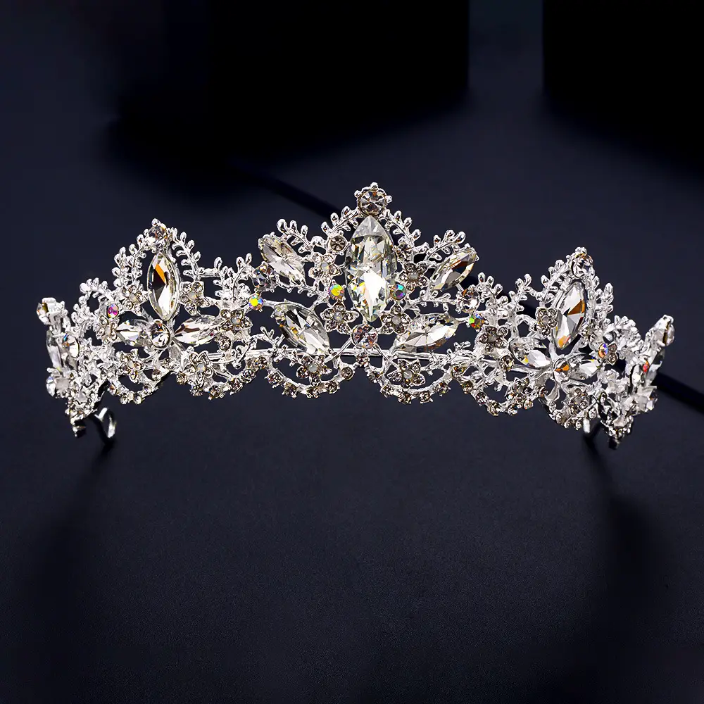 Luxury Crystal Bridal Tiara Crown for Banquet Party - Image 10