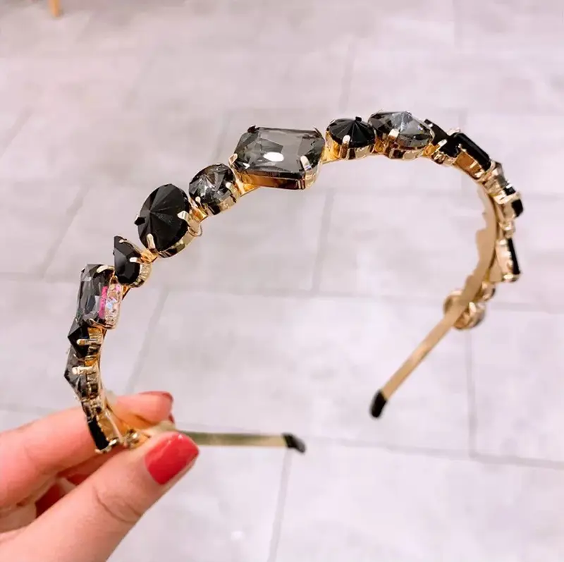 Green Rhinestone Hairpin Band for Women - Image 10