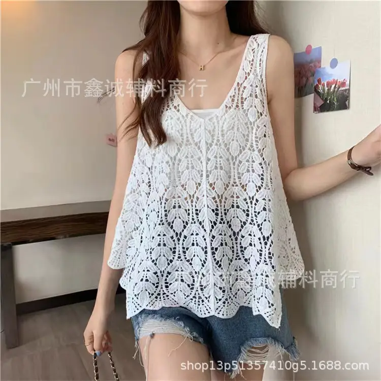 Women's V-neck Knitted V-Neck Vest Blouse - Image 4