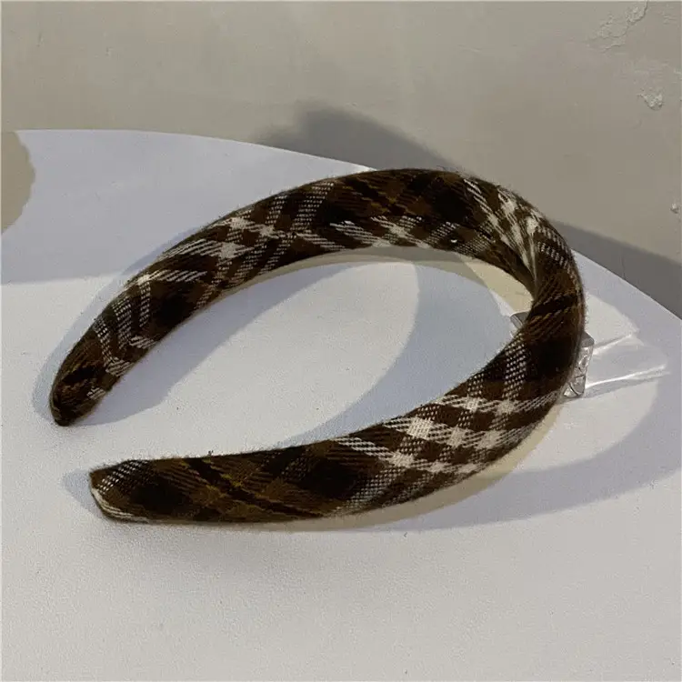 Korean Style Houndstooth Sponge Headband for Women - Image 2