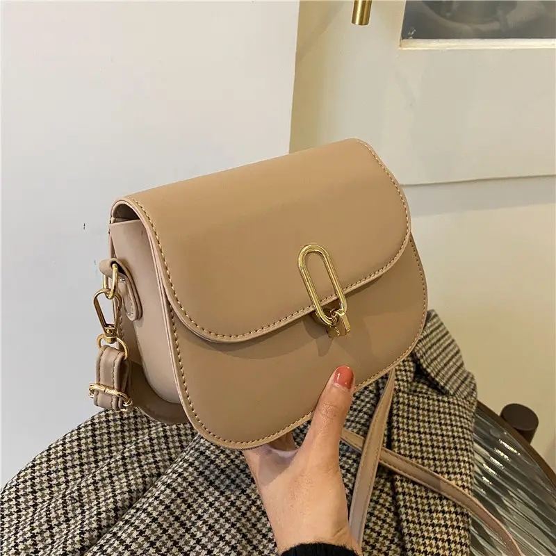 Vintage Flip Lock Shoulder Bag Women 2021 Hong Kong Style