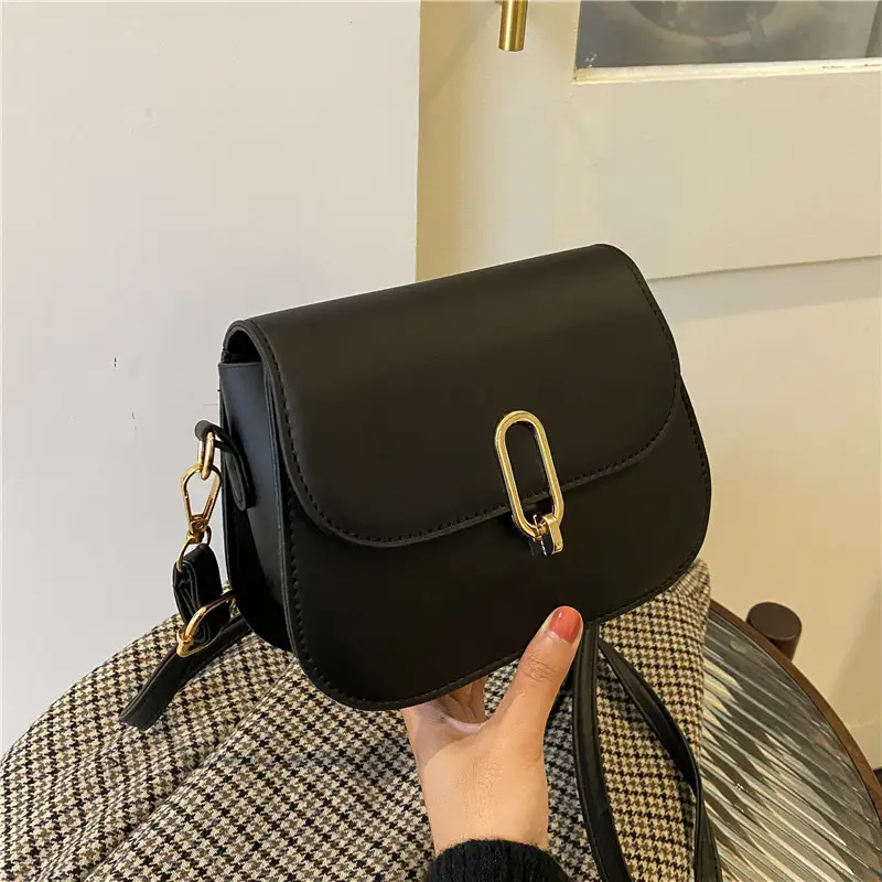 Vintage Flip Lock Shoulder Bag Women 2021 Hong Kong Style