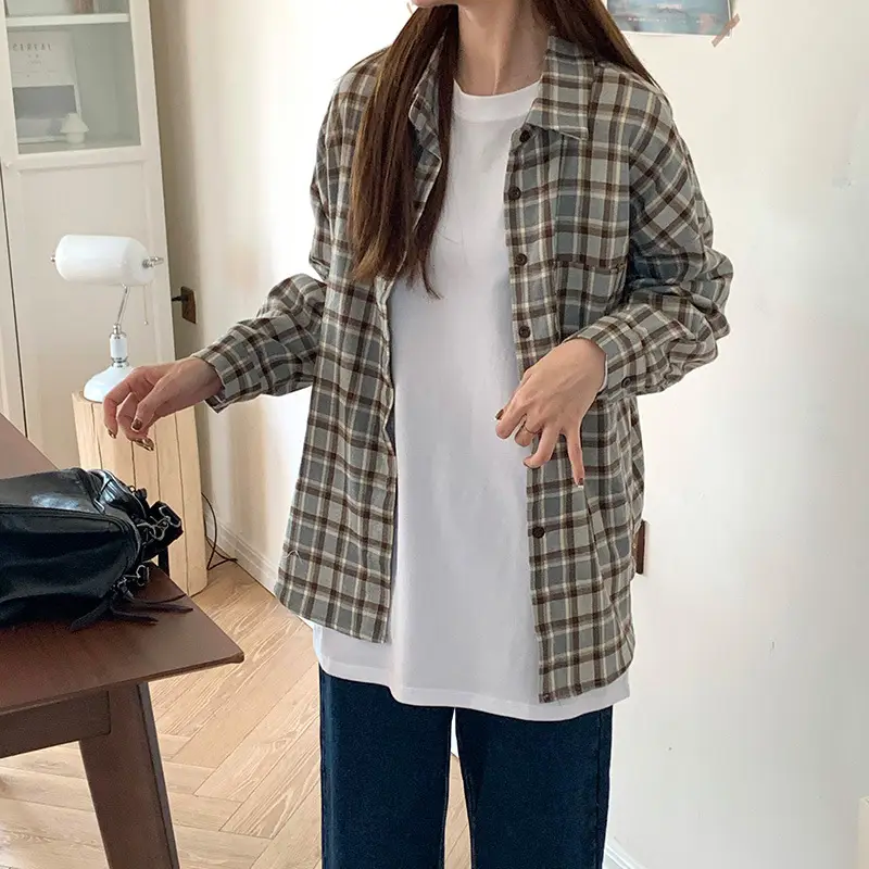 Women Fleece Long Sleeve White T-Shirt Winter Warm Loose Fit - Image 7
