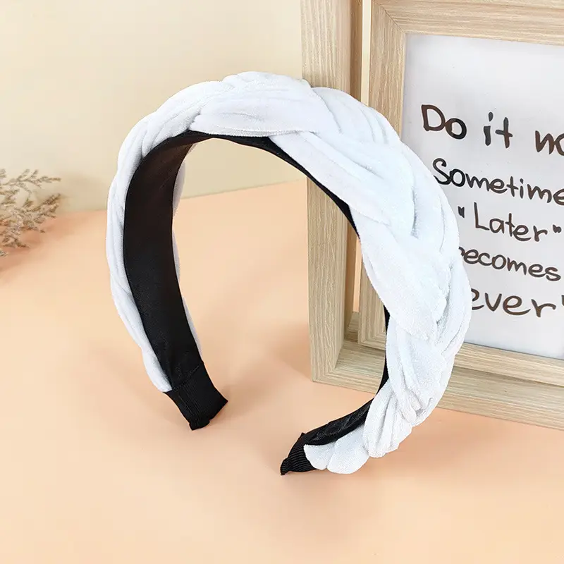 New Autumn Velvet Headband for Women Twist Hair Accessory - Image 2