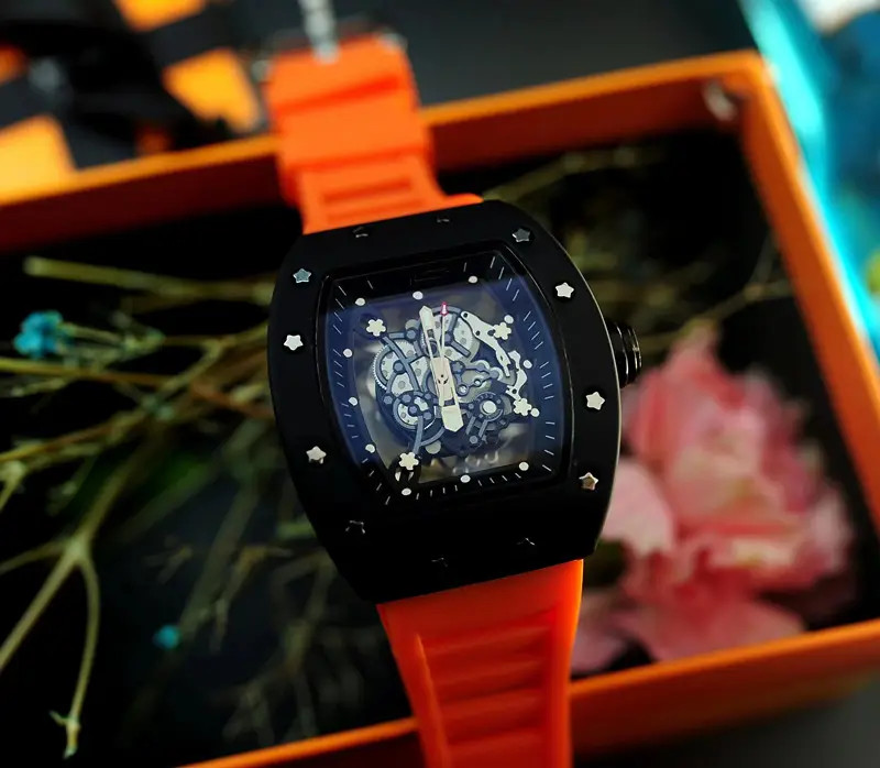 Net red hollow watch Richard through the bottom of men's and women's universal watches a generation of manufacturers supply