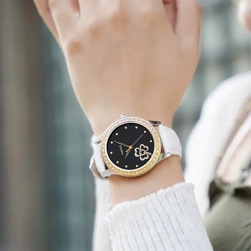Women's Elegant Quartz Watch with Diamond Crystal Band - Image 8