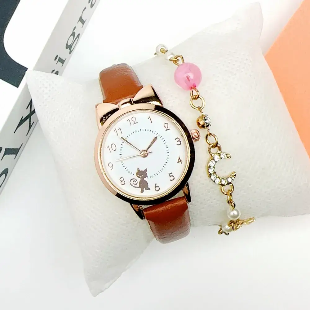 Ladies Watch Pink Cat Design Quartz Bracelet - Image 10