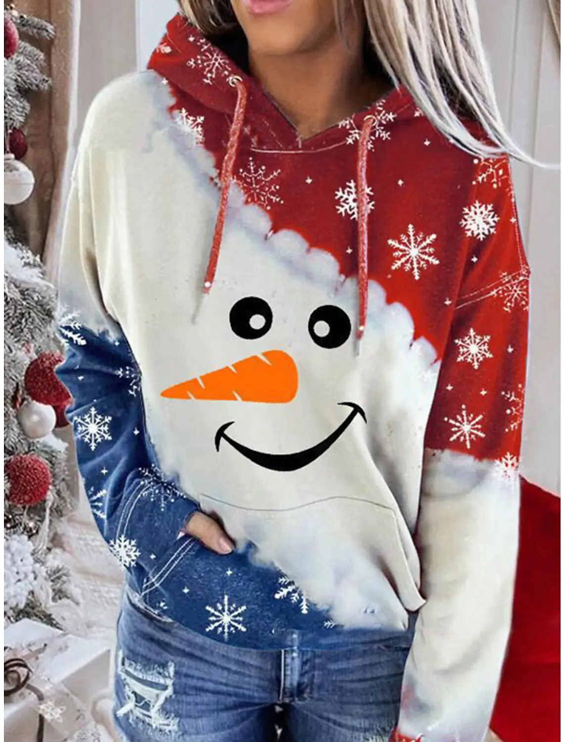 2023 Winter Deer Printed Hooded Fleece Sweater - Image 4
