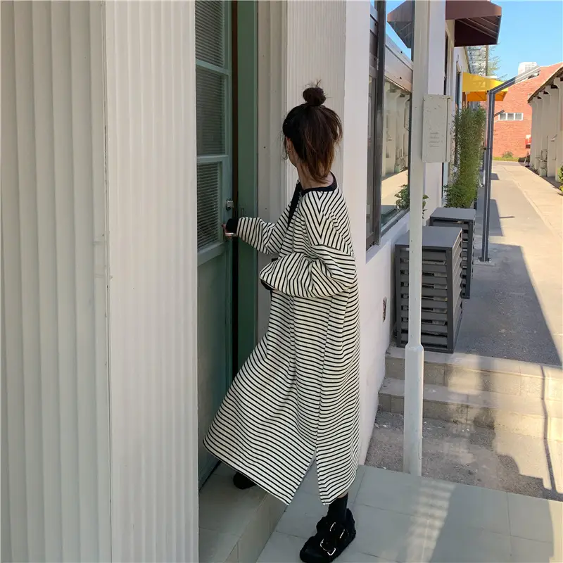 2025 Lazy Oversize Striped Fleece Lined Dress — feature 18