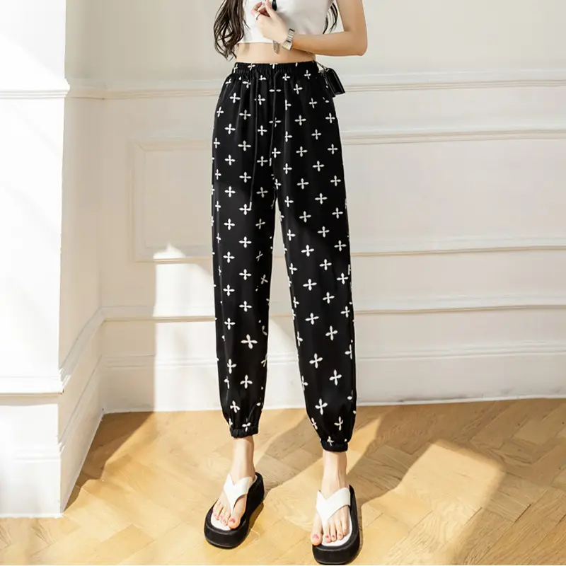 Women Ink Print Jogger Pants White Black Loose Fit - Image 9