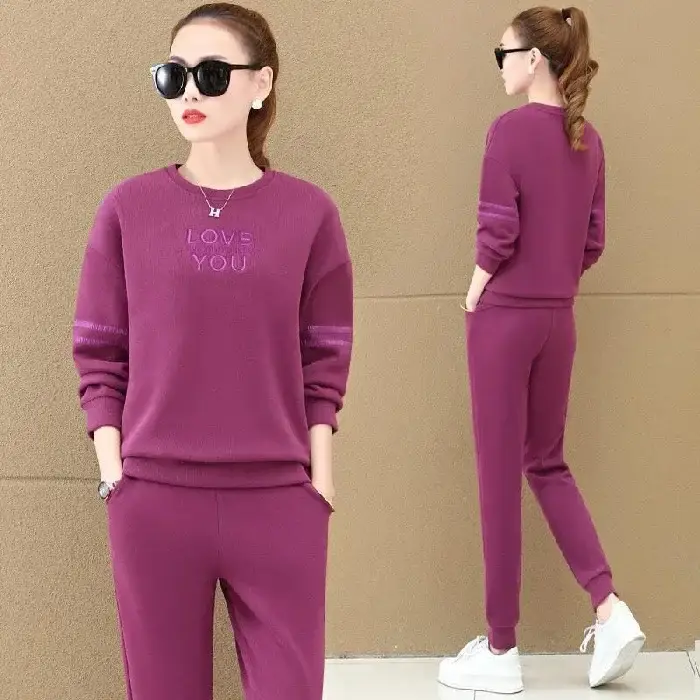 Women's 2023 Red Love Print Sweatpants Set - Image 2