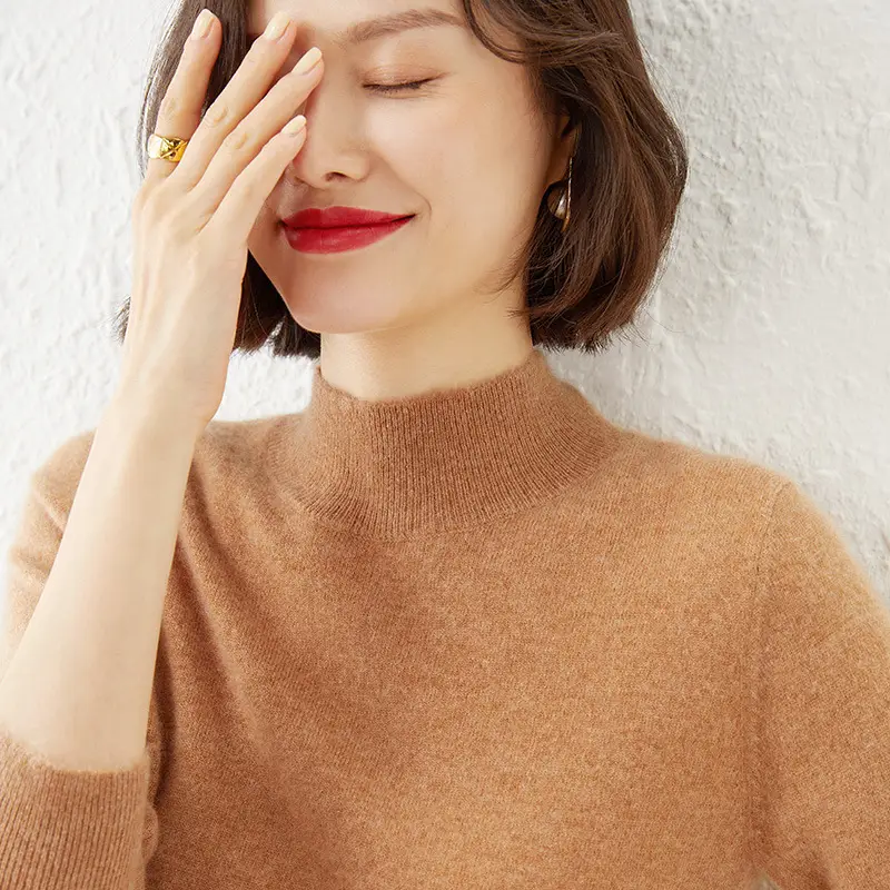 Women Green Half Turtleneck Knitwear Short Pullover - Image 12