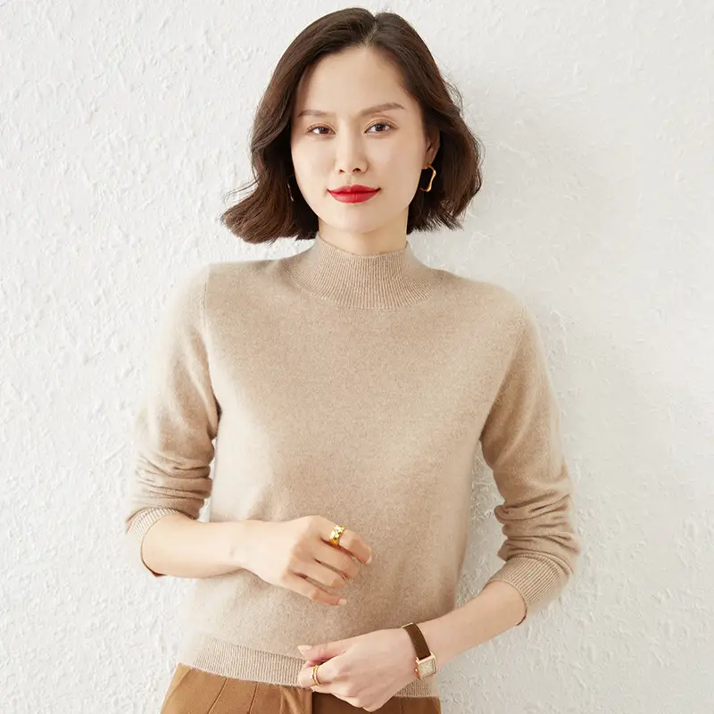 Women Green Half Turtleneck Knitwear Short Pullover - Image 3
