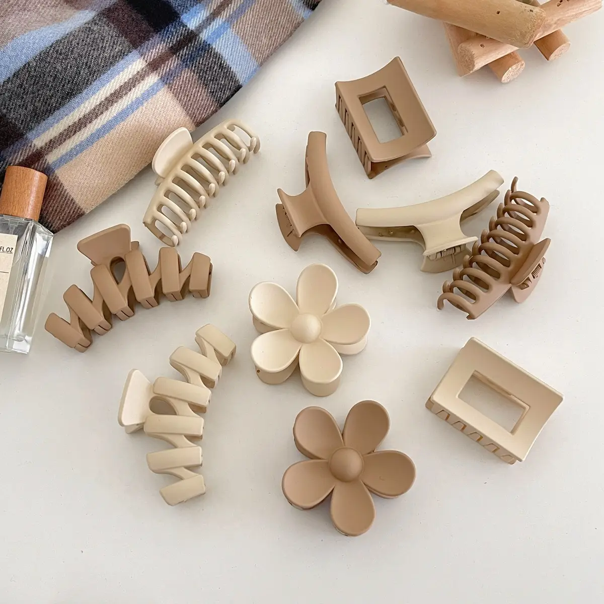 Autumn & Winter Hair Clip Collection Cross Hollow Multi-Claw Accessory - Image 22