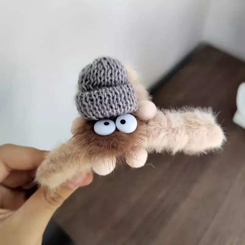 Plush Clip Headwear for Girls with Tassel and Eye Button - Image 5