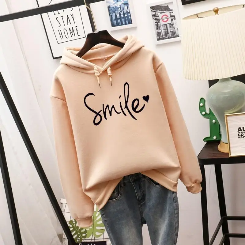 Green Printed Hoodie with "Smile" Text — feature 7