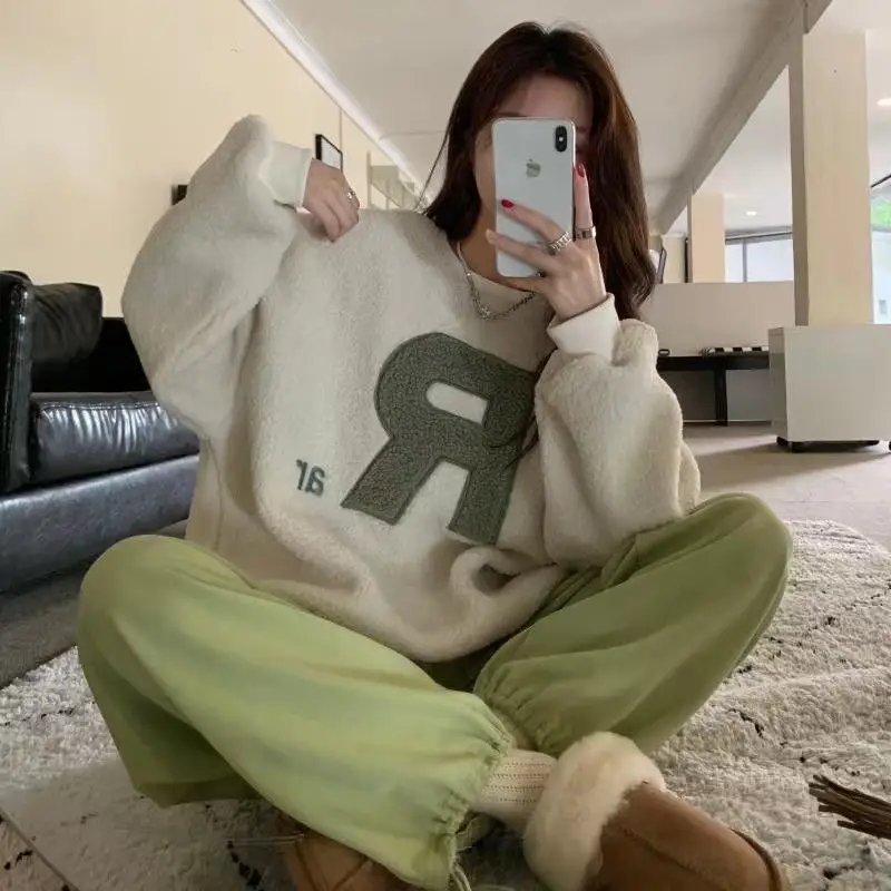 Women's 2021 Wool Letter Sweater Green Pants Set