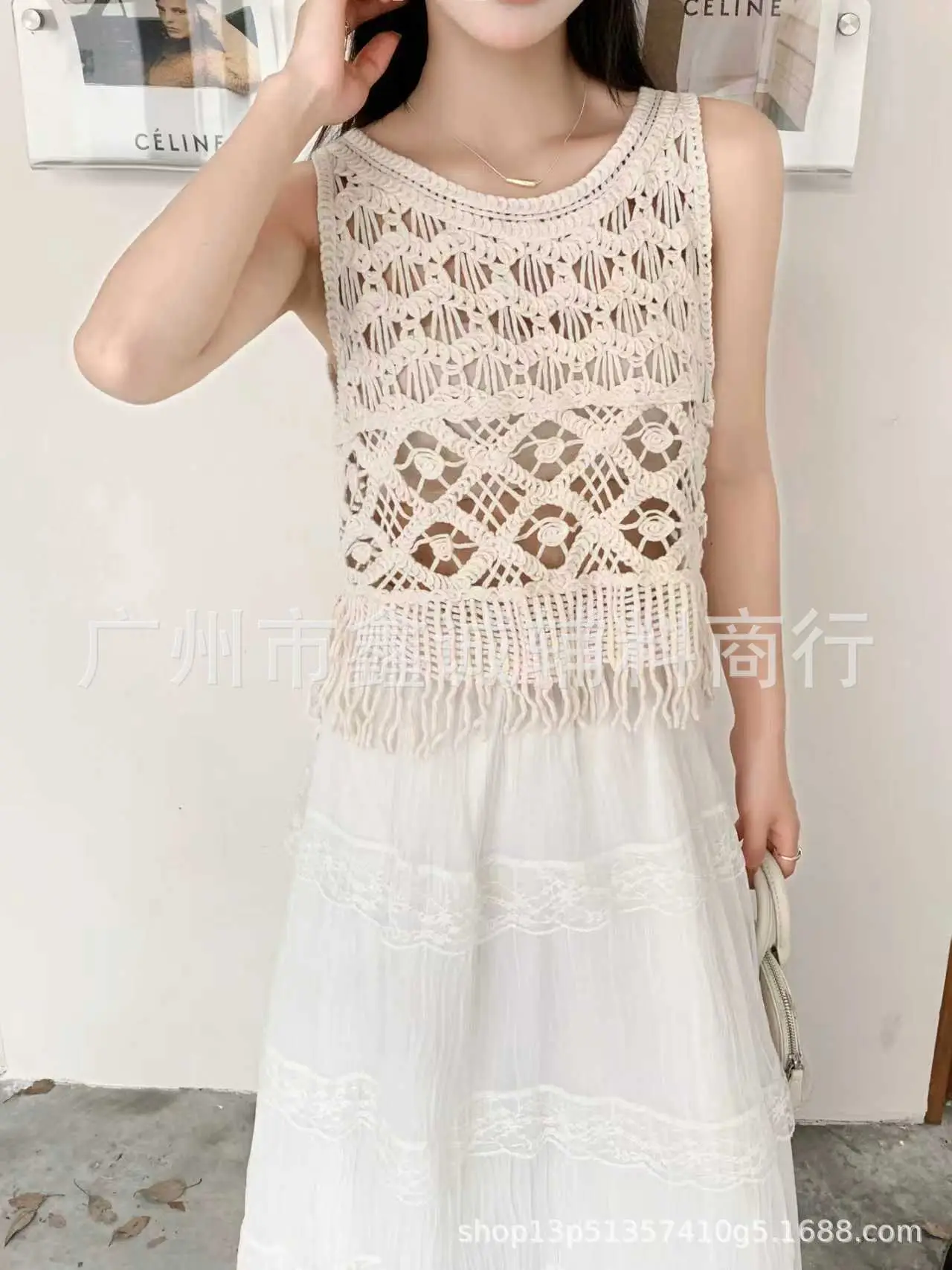 White Cotton Knitted V-neck Vest for Women - Image 38