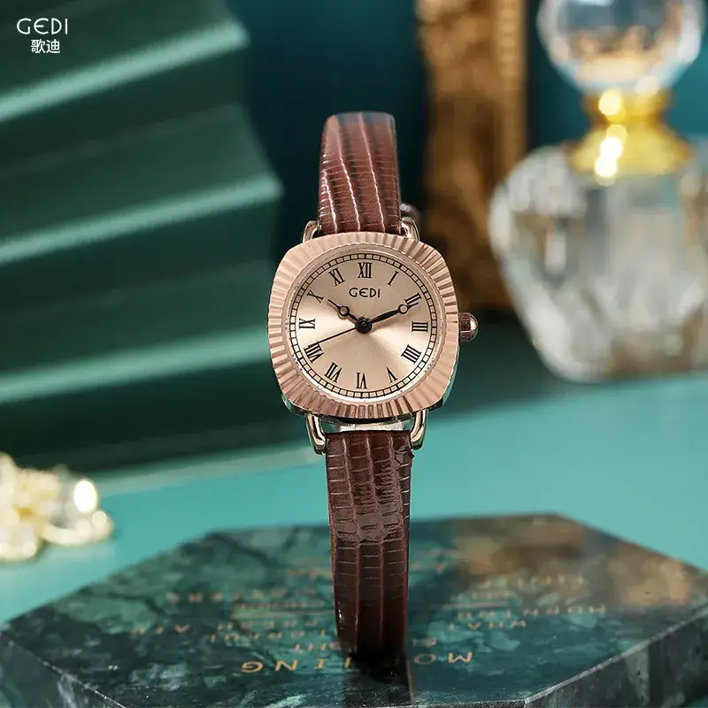 Gold Rose Gold Women's Quartz Watch with Brown Leather Strap - Image 7